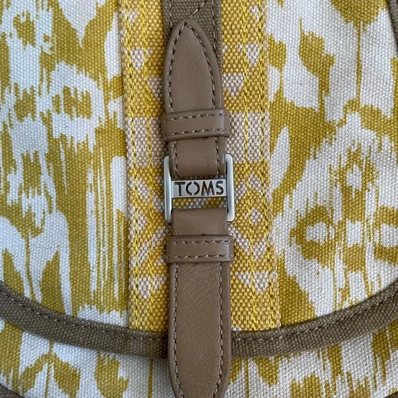 Toms Crossbody Canvas Bag - Picture 5 of 8